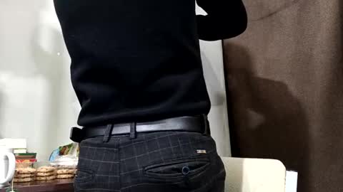 D  V  online show from January 2025 04:38:01 PM