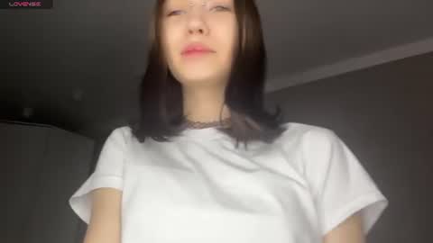 Snapshot of dinakonno chatting on July 2026 01:47:01 PM Amelia online show from July 2026 01:47:01 PM