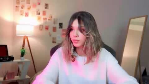 Snapshot of dinnerwithflowers chatting on January 2026 01:26:02 PM Sara Connor online show from January 2026 01:26:02 PM