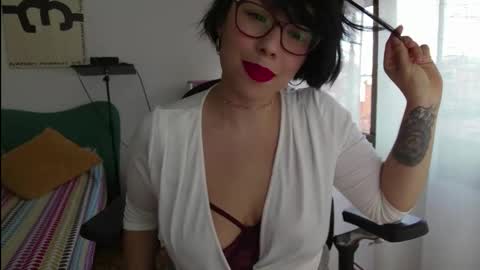 Anglica A online show from September 2025 05:24:01 PM