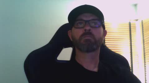 dirtrider15 online show from February 2025 09:05:02 PM