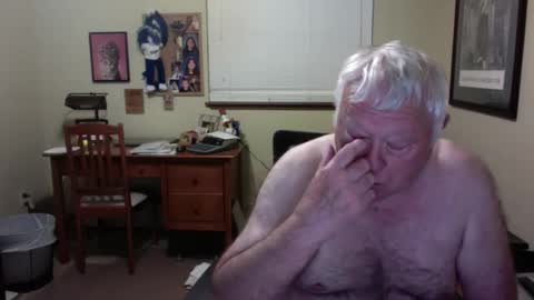 Snapshot of dirtrider195080438 chatting on May 2026 05:05:01 AM dirtrider195080438 online show from May 2026 05:05:01 AM