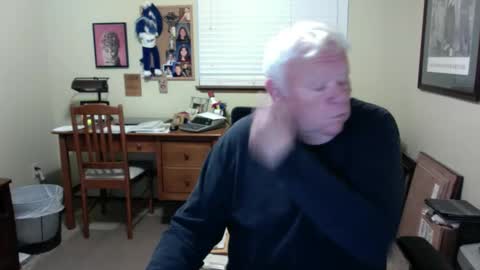 Snapshot of dirtrider195080438 chatting on May 2026 02:19:01 AM dirtrider195080438 online show from May 2026 02:19:01 AM