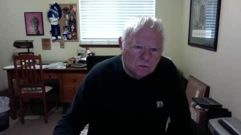 Snapshot of dirtrider195080438 chatting on May 2026 01:28:02 PM dirtrider195080438 online show from May 2026 01:28:02 PM