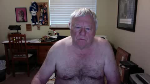 Snapshot of dirtrider195080438 chatting on May 2026 03:13:02 AM dirtrider195080438 online show from May 2026 03:13:02 AM