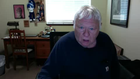 Snapshot of dirtrider195080438 chatting on May 2026 06:50:01 PM dirtrider195080438 online show from May 2026 06:50:01 PM