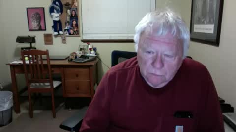 Snapshot of dirtrider195080438 chatting on May 2026 05:37:02 AM dirtrider195080438 online show from May 2026 05:37:02 AM