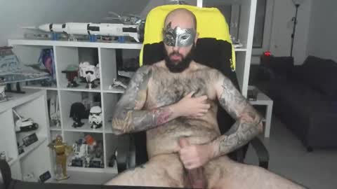 Robert online show from October 2025 02:37:02 AM