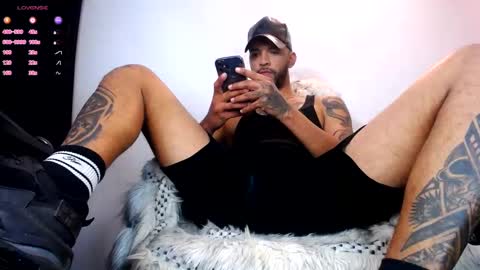 I just want to be happy online show from October 2025 03:34:02 AM