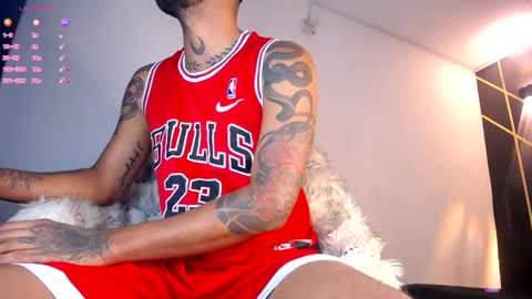 I just want to be happy online show from October 2025 04:00:01 AM