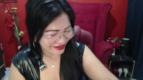 LatexQueen online show from January 2025 01:49:01 PM