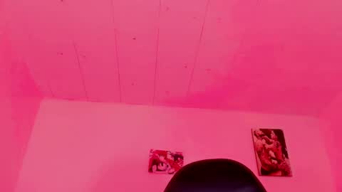 Naomy  online show from October 2025 03:14:02 AM