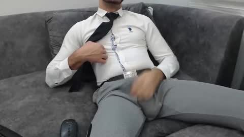 dirtyybooyy77 online show from October 2025 06:28:02 PM