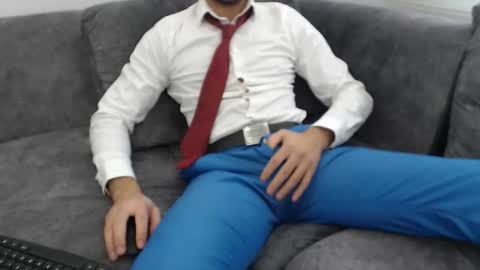 dirtyybooyy77 online show from December 2025 11:37:01 AM