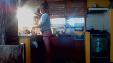 discretopasivo online show from April 2026 12:02:01 PM