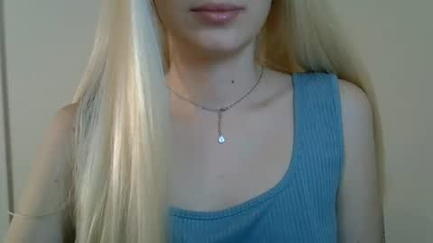 DitaMilton online show from July 2026 08:59:01 PM