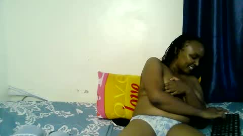 Snapshot of diva_cheupe chatting on April 2026 09:20:01 PM diva_cheupe online show from April 2026 09:20:01 PM