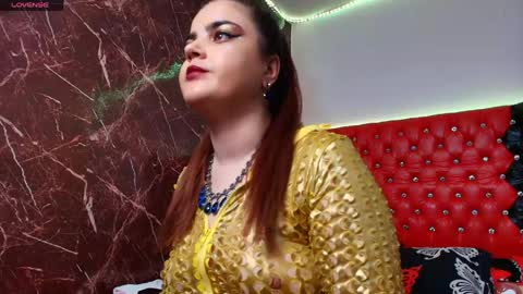 Snapshot of divine_goddess69 chatting on June 2026 09:26:02 PM Ana online show from June 2026 09:26:02 PM