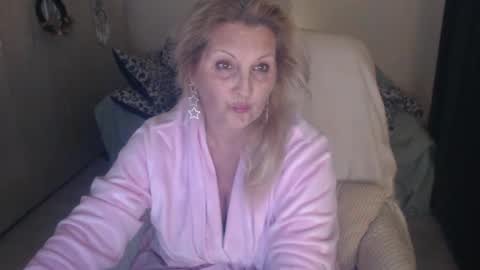 Alexxa online show from March 2026 09:08:01 PM