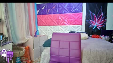 Snapshot of divynejade chatting on December 2024 10:55:02 AM Jade Divyne online show from December 2024 10:55:02 AM