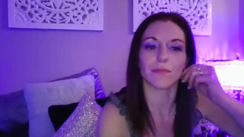 dixieglam online show from March 2025 07:54:01 AM