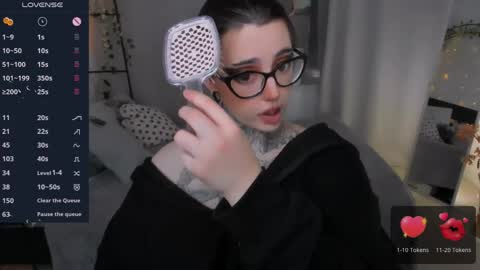 Snapshot of dixipixi_ chatting on May 2026 05:38:02 AM dixipixi_ online show from May 2026 05:38:02 AM
