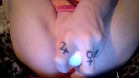 DizzieDezzzie online show from April 2026 09:04:02 PM