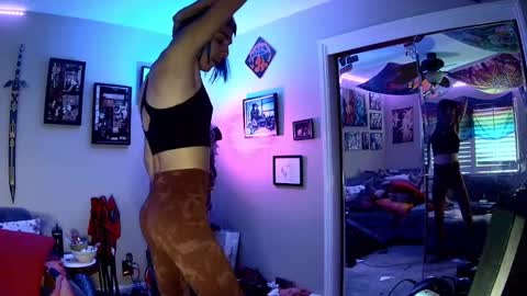 Snapshot of dizzythedoggo chatting on September 2025 07:47:02 PM The Cottoncandy Coyote online show from September 2025 07:47:02 PM