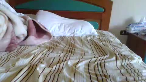 Snapshot of djac1987 chatting on October 2025 11:42:01 AM djac1987 online show from October 2025 11:42:01 AM