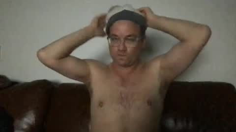 TriflinYoBitch online show from February 2026 09:37:01 AM