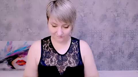 djullia online show from February 2025 12:28:01 PM