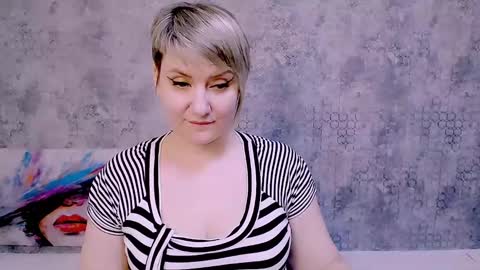 djullia online show from March 2025 01:18:01 PM