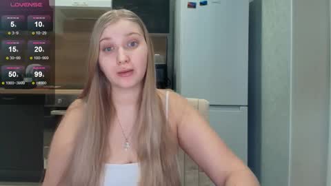 Snapshot of do_u_want_alice chatting on February 2026 04:33:01 AM Alice online show from February 2026 04:33:01 AM