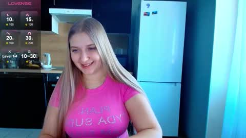 Snapshot of do_u_want_alice chatting on February 2026 07:42:02 AM Alice online show from February 2026 07:42:02 AM