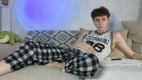 Alex online show from December 2024 07:33:02 AM