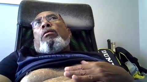 Snapshot of dofrank969 chatting on June 2026 03:45:01 PM dofrank969 online show from June 2026 03:45:01 PM