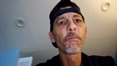 Snapshot of dogbone999081 chatting on October 2025 10:16:02 AM dogbone999081 online show from October 2025 10:16:02 AM