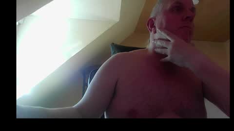 doggy2629 online show from April 2026 03:23:01 PM