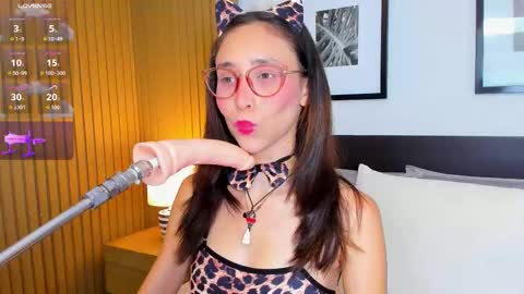 Bella  online show from February 2026 08:02:01 PM