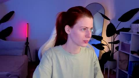 Your doll Lesli online show from December 2025 11:30:02 AM