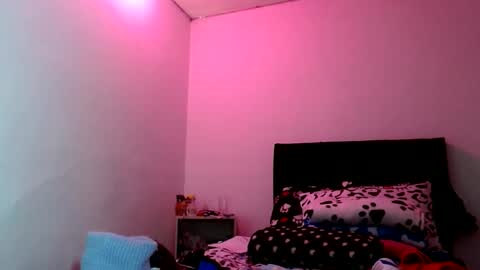 Catherine XXX online show from December 2024 06:10:01 PM