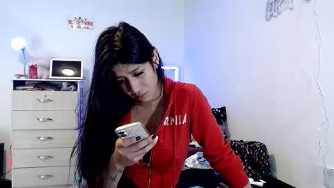 Catherine XXX online show from March 2026 12:06:01 AM