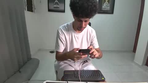 DollarHot30 online show from January 2026 04:51:01 AM