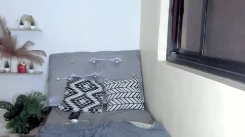 dollescent online show from March 2026 05:40:02 AM