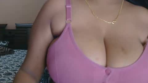 dolly_2 online show from October 2025 03:51:02 AM