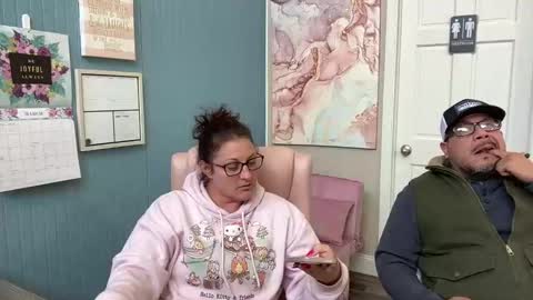 Dolly online show from March 2025 07:09:02 PM