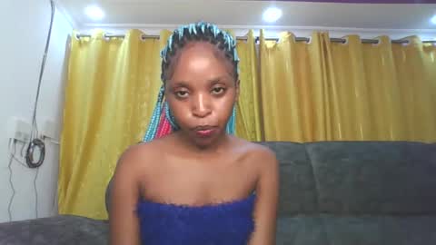 Snapshot of dollythegirl chatting on May 2026 09:55:01 PM kadolly online show from May 2026 09:55:01 PM
