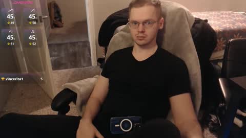 Snapshot of doloresman chatting on February 2025 09:47:01 PM doloresman online show from February 2025 09:47:01 PM