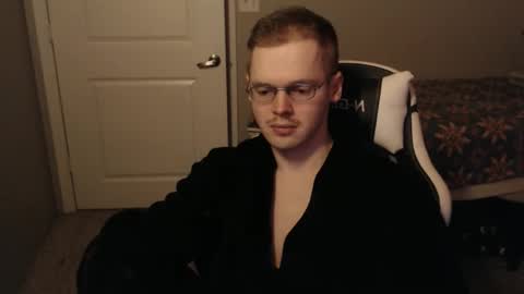 Snapshot of doloresman chatting on February 2025 09:12:02 AM doloresman online show from February 2025 09:12:02 AM