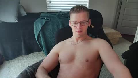 Snapshot of doloresman chatting on June 2026 10:02:01 PM doloresman online show from June 2026 10:02:01 PM